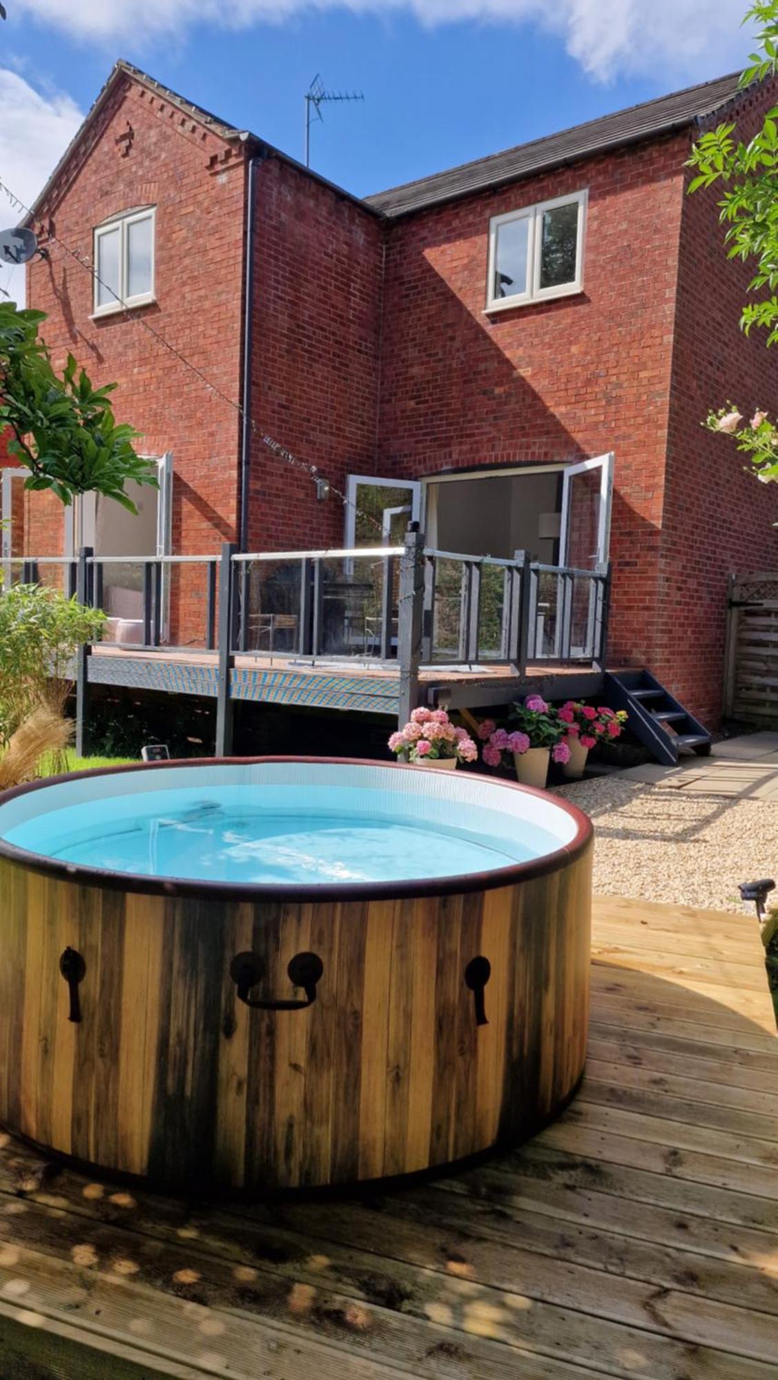 Family Friendly In Village Holiday home